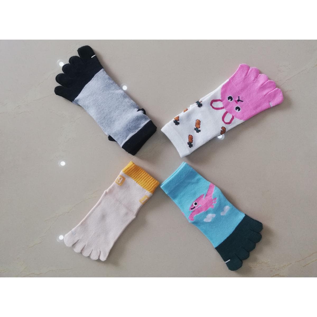 Custom Yoga Socks thumbnail 4