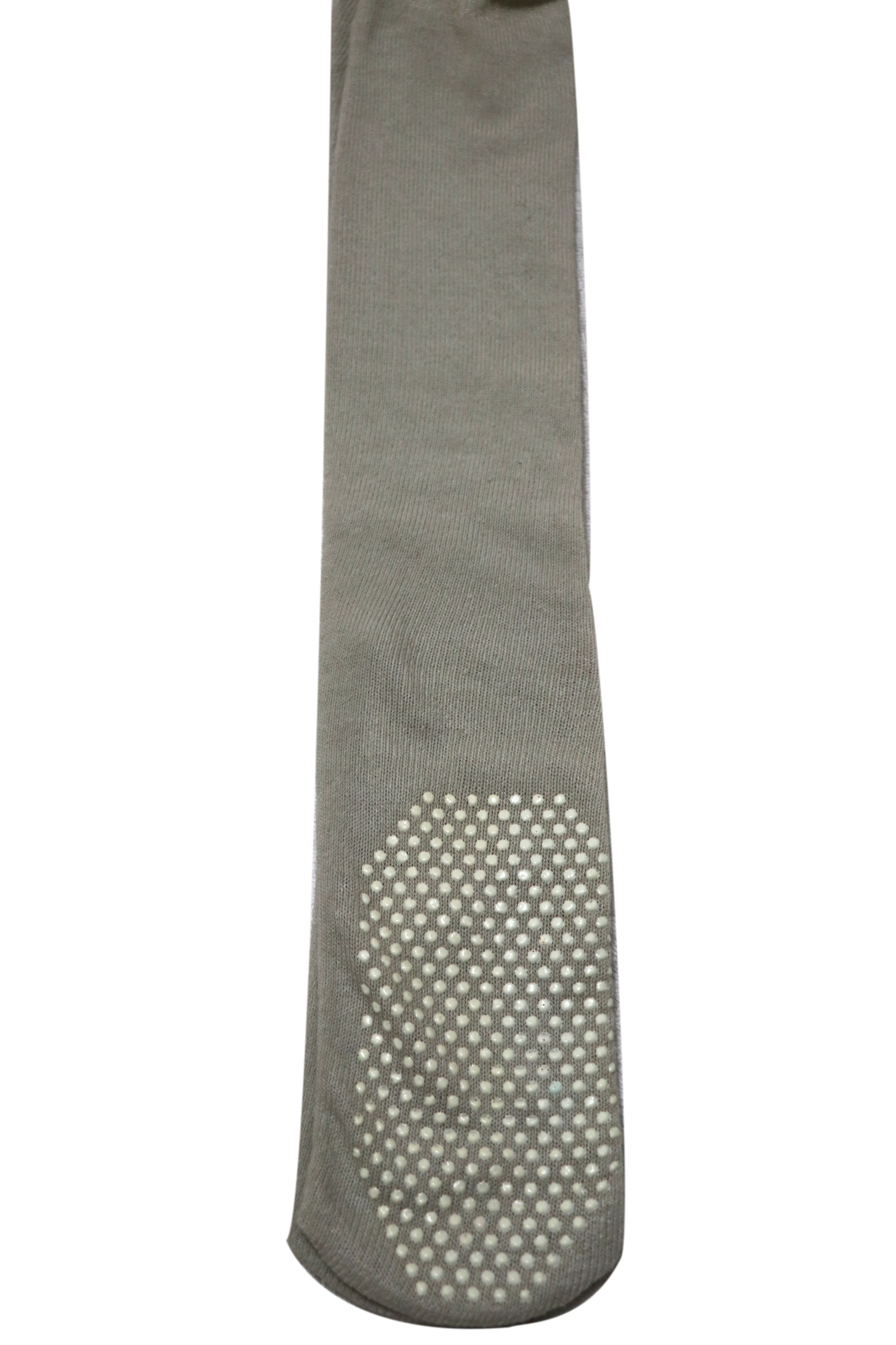 Custom Yoga Socks thumbnail 2