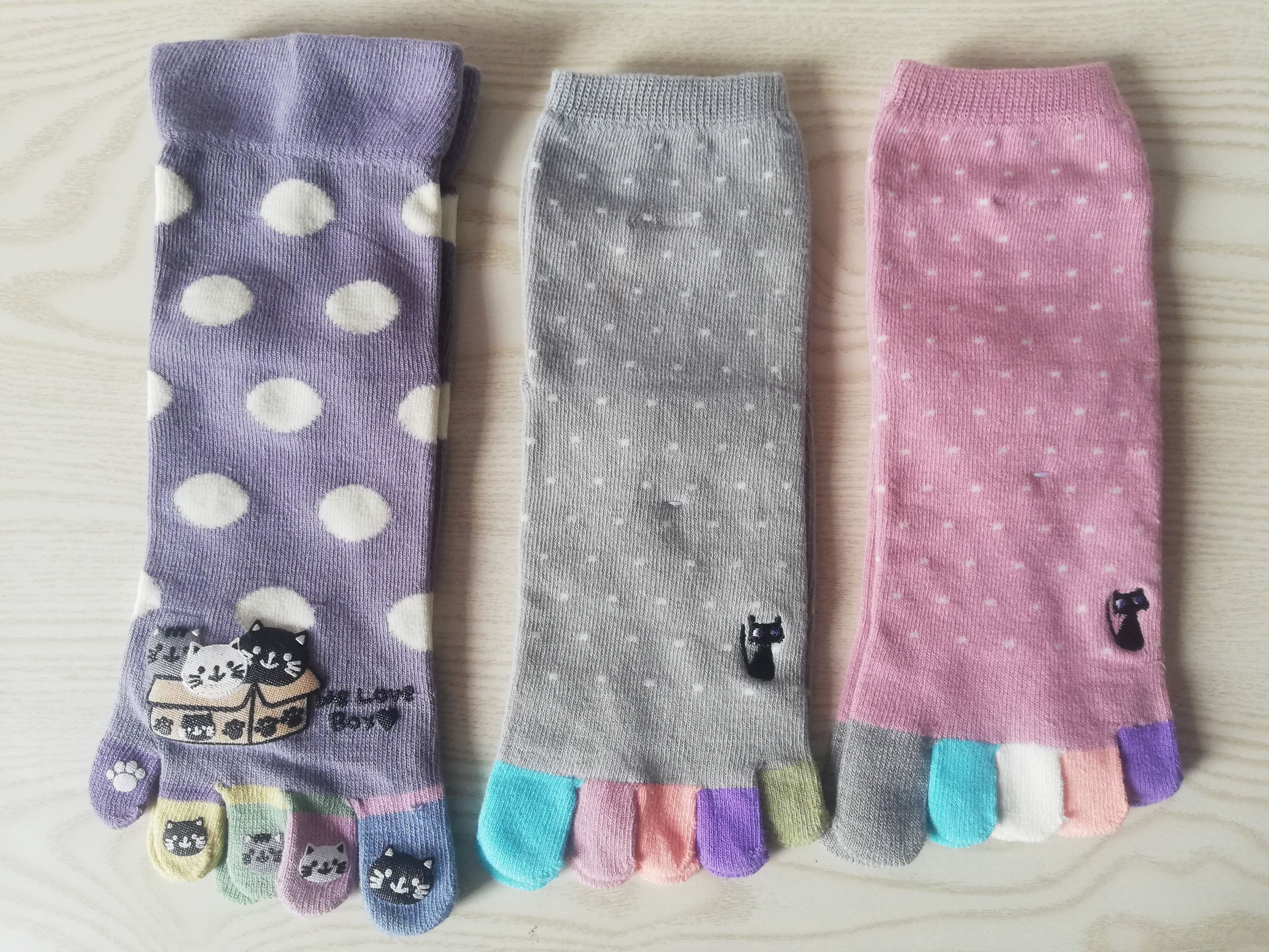 Custom Yoga Socks thumbnail 6